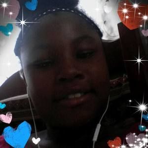 Meet your Posher, Fleur